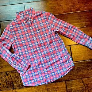 Vineyard vines Performance button down size 7